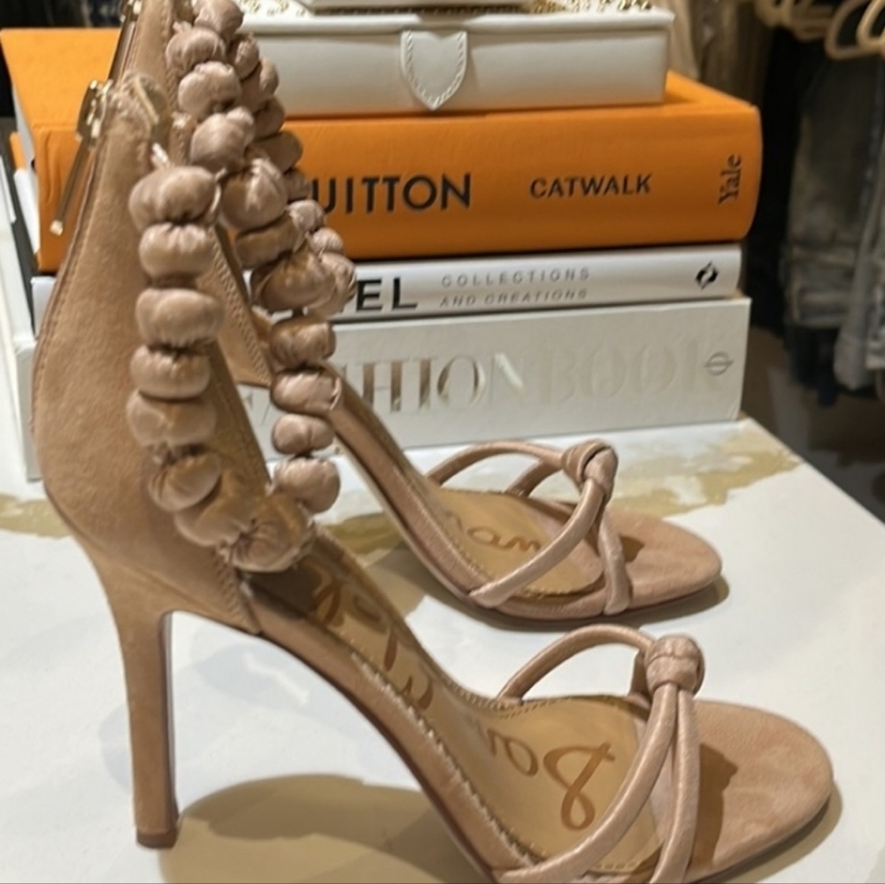Sam edelman nude pom pom shoes